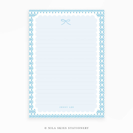 Personalizable Blue Bow Quatrefoil Notepad